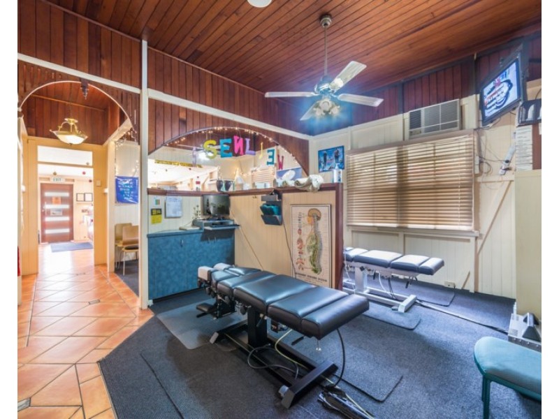 7 Price Street, Nerang QLD 4211