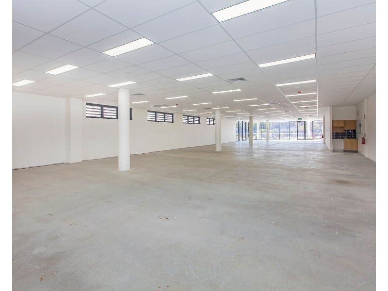 G2/108 Siganto Drive, Helensvale QLD 4212