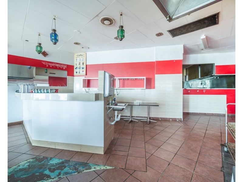 Lot 5/300 Marine Parade, Labrador QLD 4215