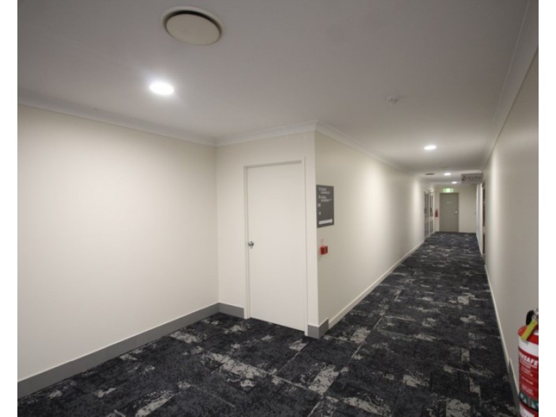 16/5 Michigan Drive, Oxenford QLD 4210