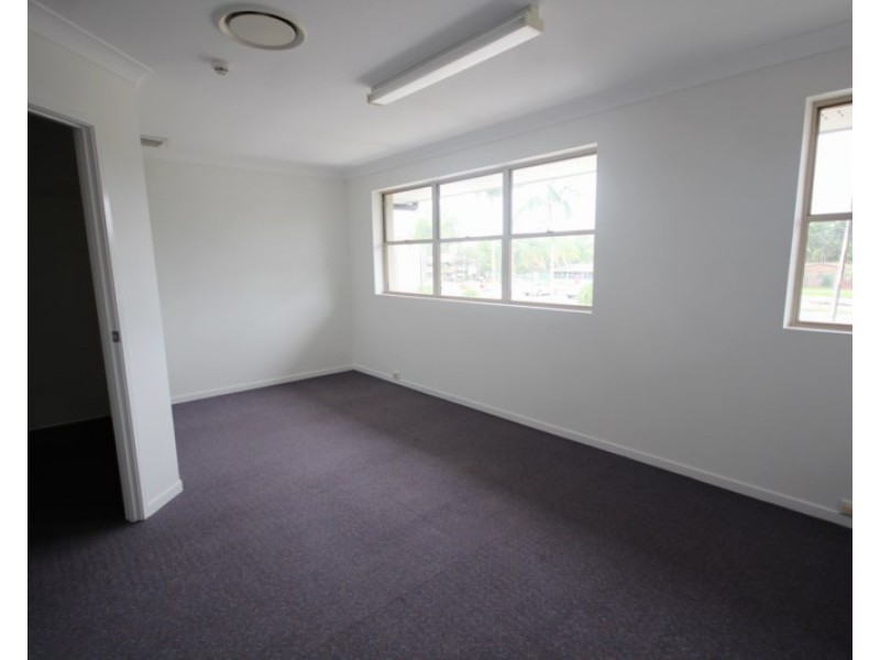 16/5 Michigan Drive, Oxenford QLD 4210