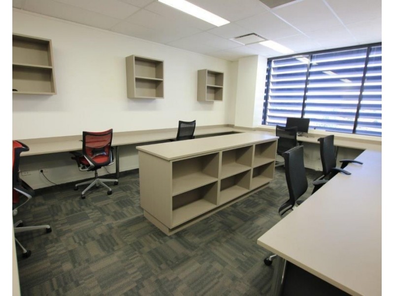 Suite 300 237 Scottsdale Drive, Robina QLD 4226