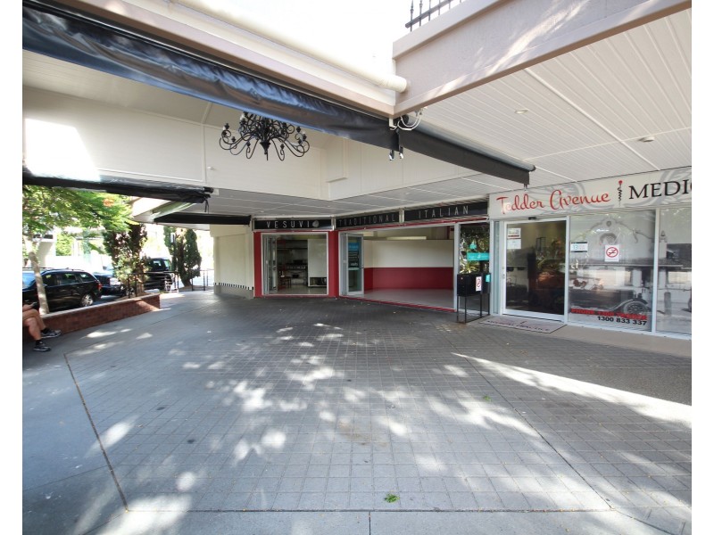 1/23 Tedder Avenue, Main Beach QLD 4217