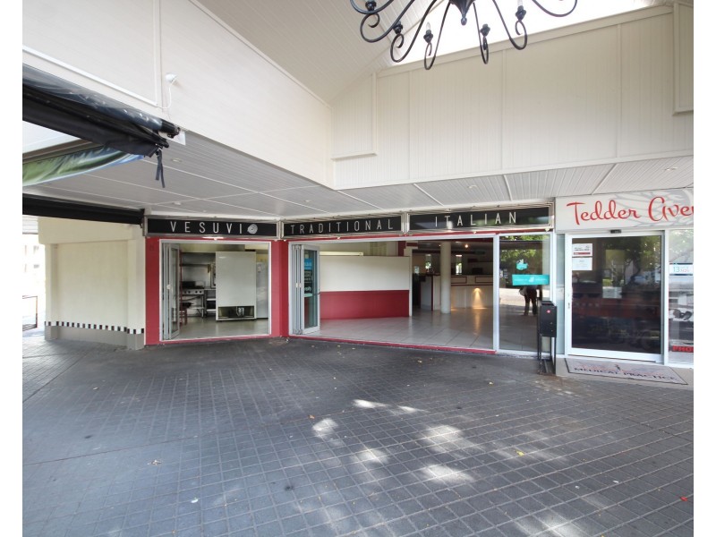 1/23 Tedder Avenue, Main Beach QLD 4217