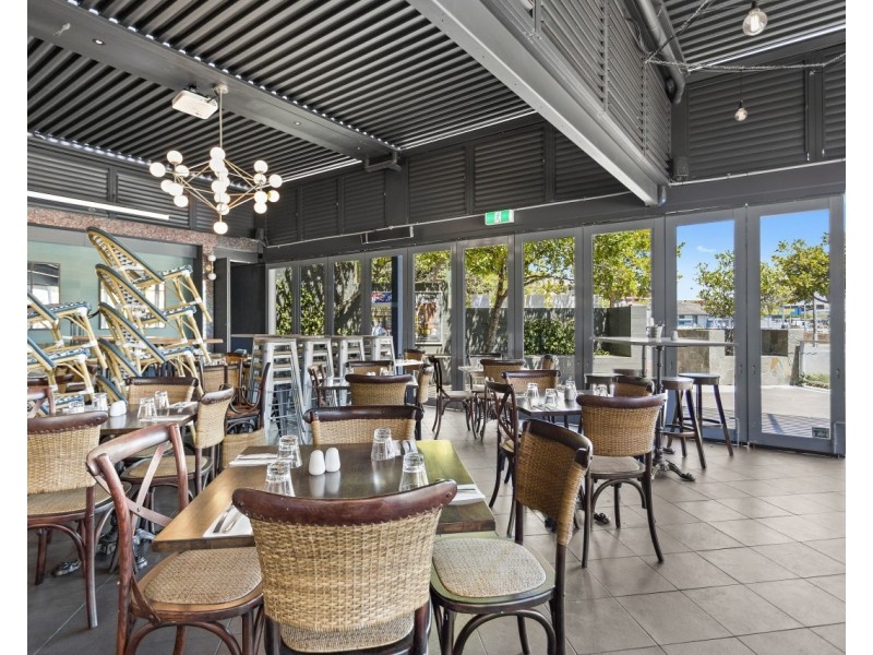 1/1638 Tweed Street, Burleigh Heads QLD 4220