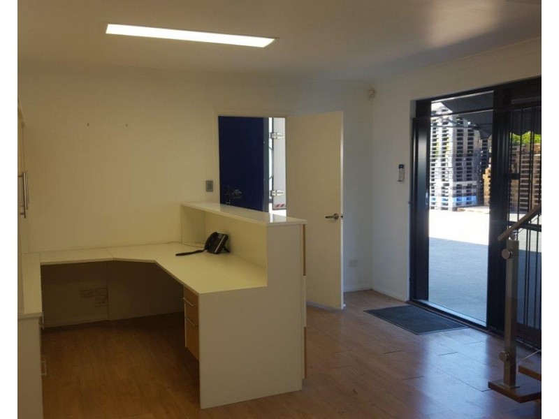 1/1 Bee Court, Burleigh Heads QLD 4220