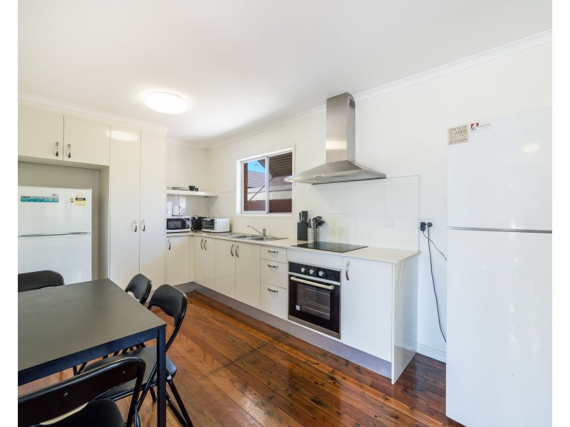 26 Sunrise Boulevard, Surfers Paradise QLD 4217