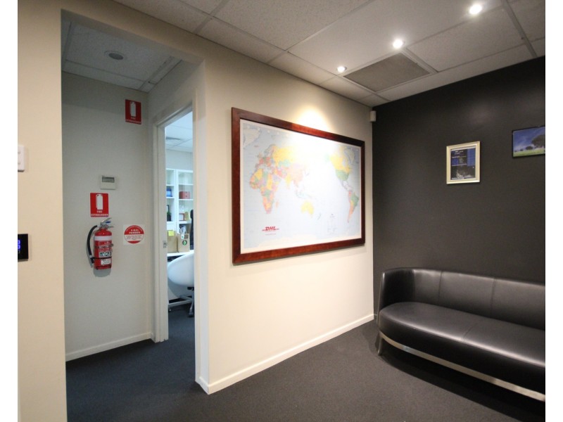 L2,3,4 11 Crown Court, Varsity Lakes QLD 4227