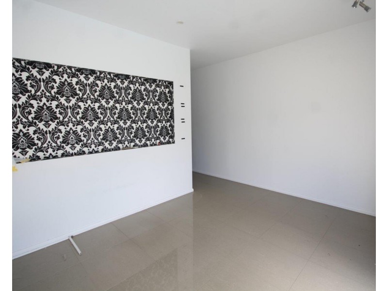 1/2482 Gold Coast Highway, Mermaid Beach QLD 4218