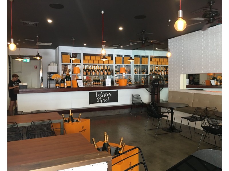 Shop 1/20 Queensland Avenue, Broadbeach QLD 4218