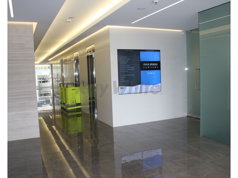 2 64 Marine Parade, Southport QLD 4215