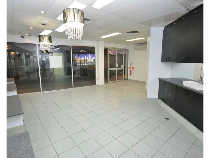 Shop 5/38 Cavill Avenue, Surfers Paradise QLD 4217