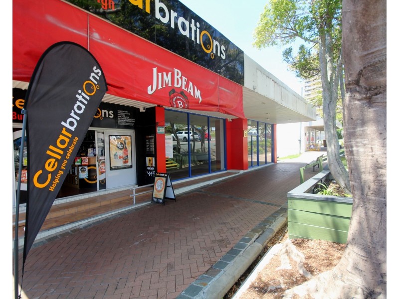 1/8 West Street, Burleigh Heads QLD 4220