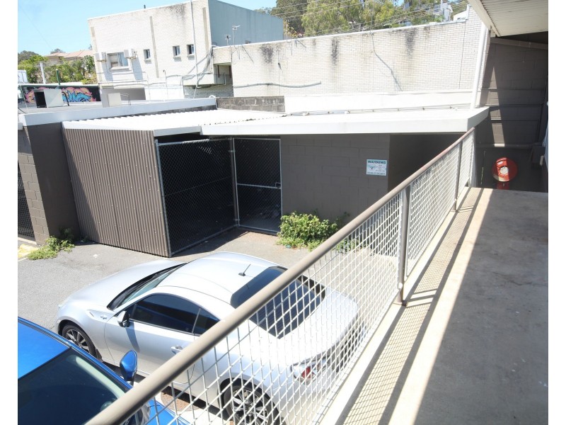 1/8 West Street, Burleigh Heads QLD 4220