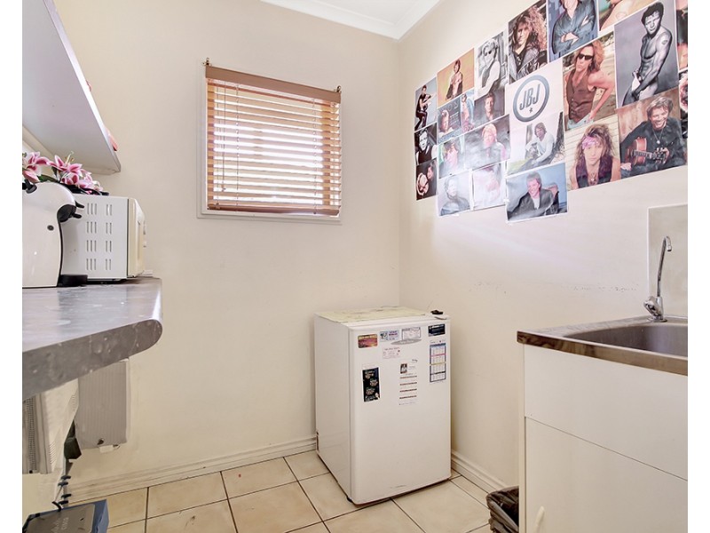 4 Glenelg Avenue, Mermaid Beach QLD 4218