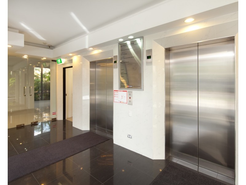 64 Ferny Avenue, Surfers Paradise QLD 4217