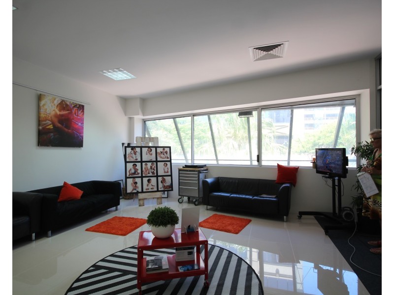 45 Cavill Avenue, Surfers Paradise QLD 4217