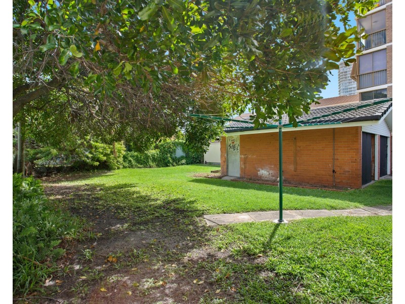 536 Marine Parade, Biggera Waters QLD 4216