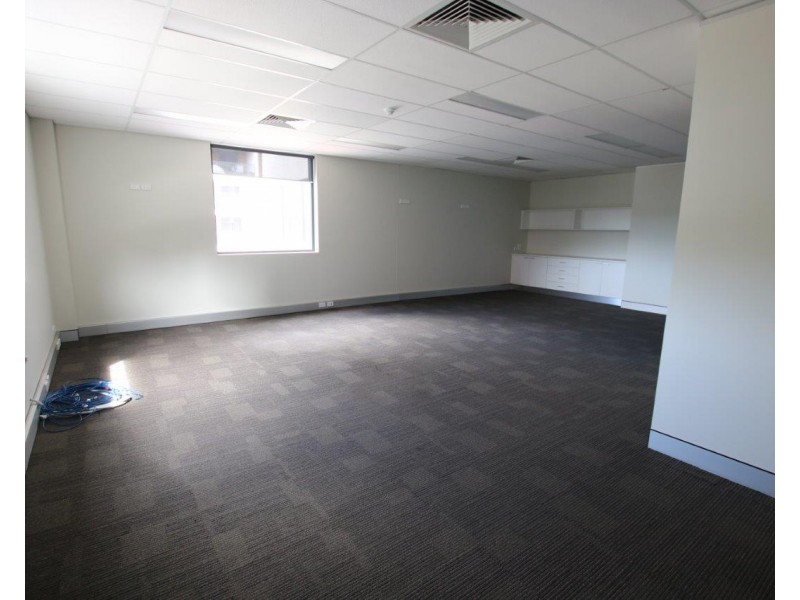 1 2 Boston Court, Varsity Lakes QLD 4227