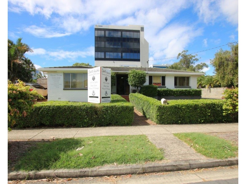 1 107 Upton Street, Bundall QLD 4217