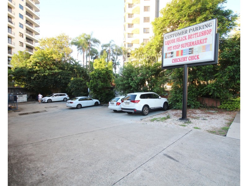Shop 4/2931 Gold Coast Highway, Surfers Paradise QLD 4217