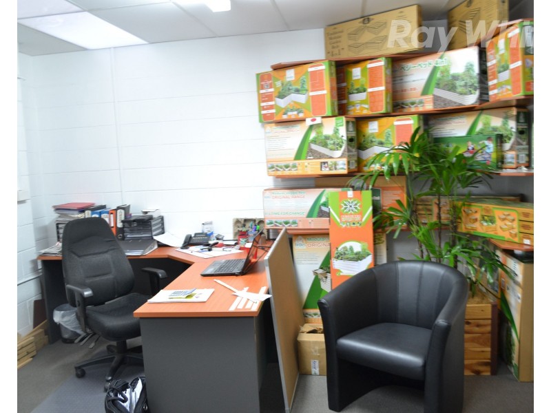 35 Alex Fisher Drive, Burleigh Heads QLD 4220