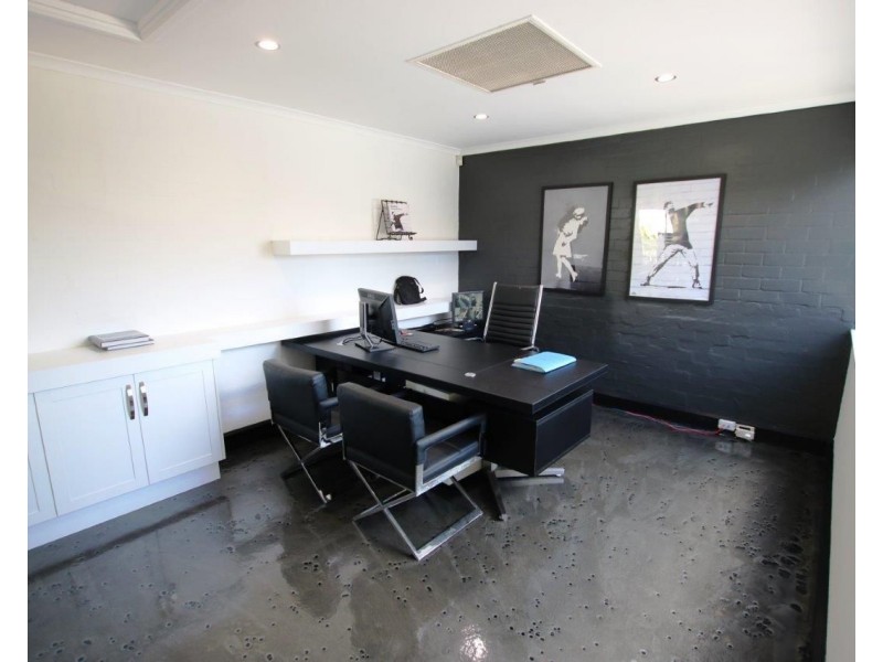 5 Frigo Court, Bundall QLD 4217