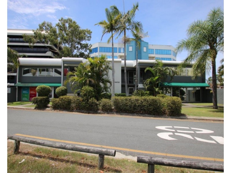 5 Frigo Court, Bundall QLD 4217