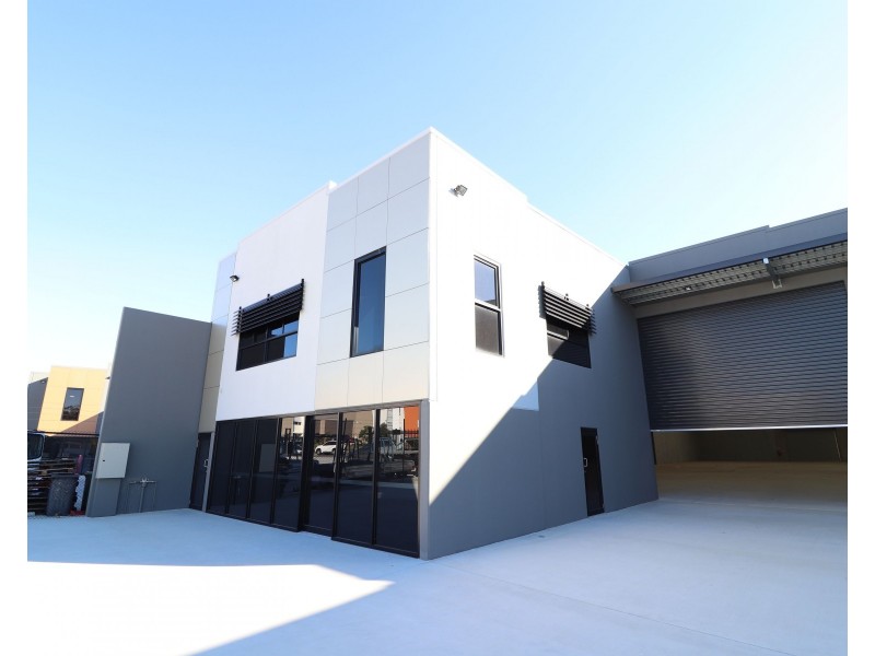 11 Technology Drive,, Arundel QLD 4214
