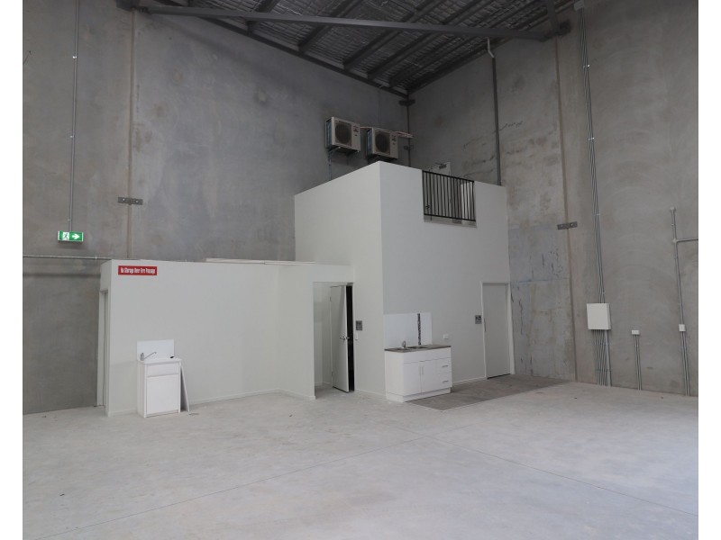 11b Technology Drive,, Arundel QLD 4214