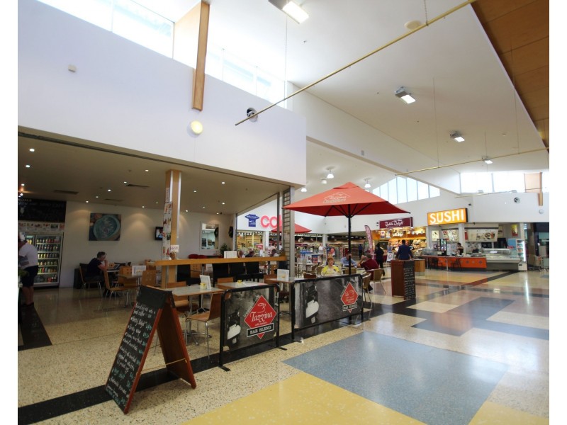 Shop 19/230 Napper Road (Arundel Plaza), Arundel QLD 4214