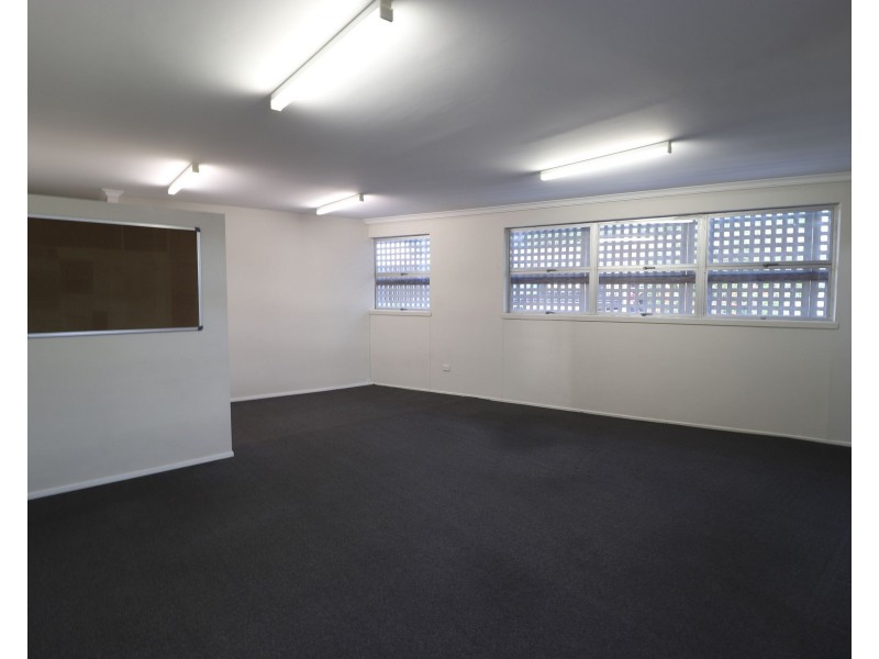 2 Davenport Street,, Southport QLD 4215