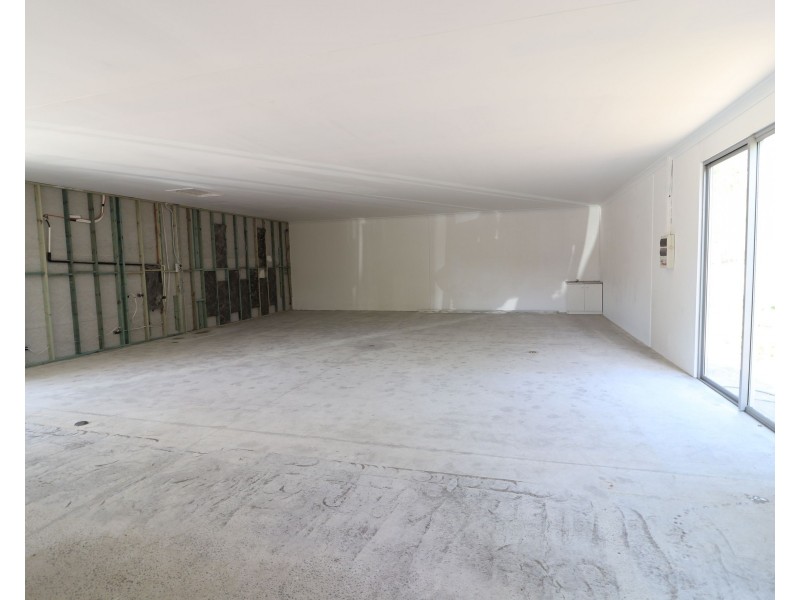 27-31 Currumbin Creek Road,, Currumbin Waters QLD 4223