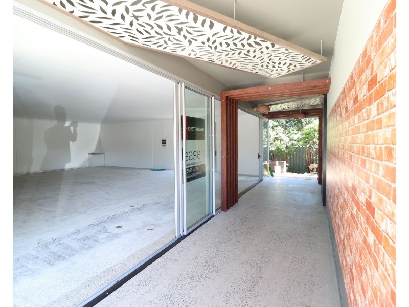 27-31 Currumbin Creek Road,, Currumbin Waters QLD 4223