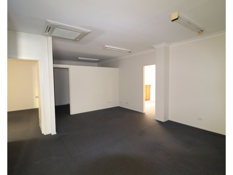 2/31 Price Street, Nerang QLD 4211