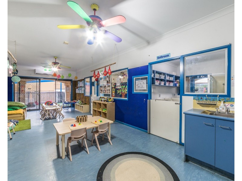 5 Tonga Place, Parkwood QLD 4214