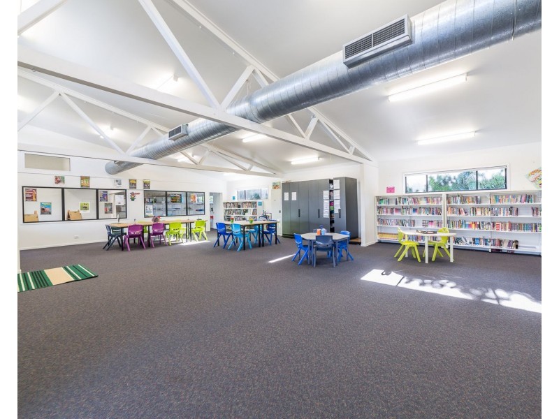 16 Ghilgai Road, Merrimac QLD 4226