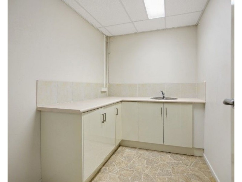 22 Ereton Drive, Arundel QLD 4214