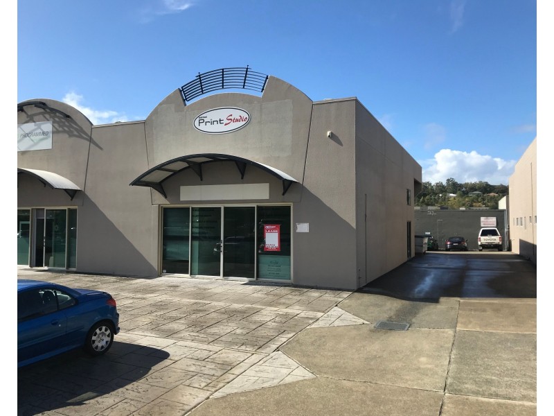 16 Taree Street, Burleigh Heads QLD 4220