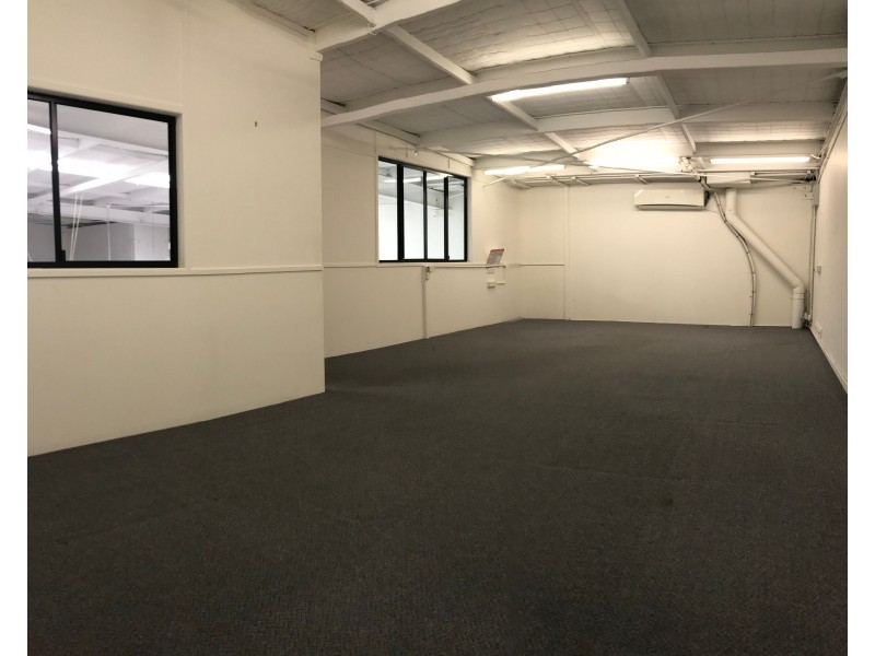 16 Taree Street, Burleigh Heads QLD 4220