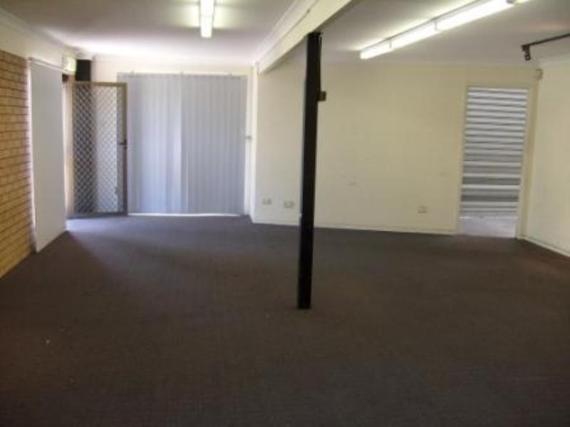 16 Chetwynd Street, Loganholme QLD 4129