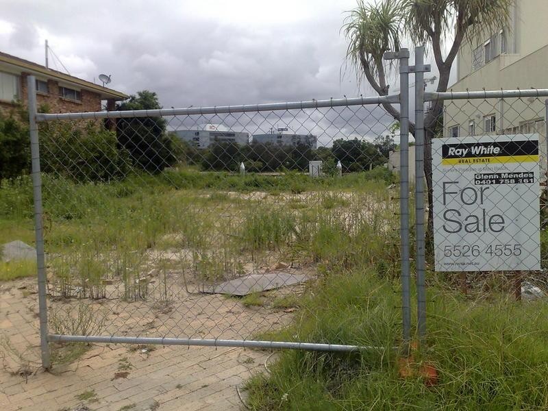Chevron Island QLD 4217