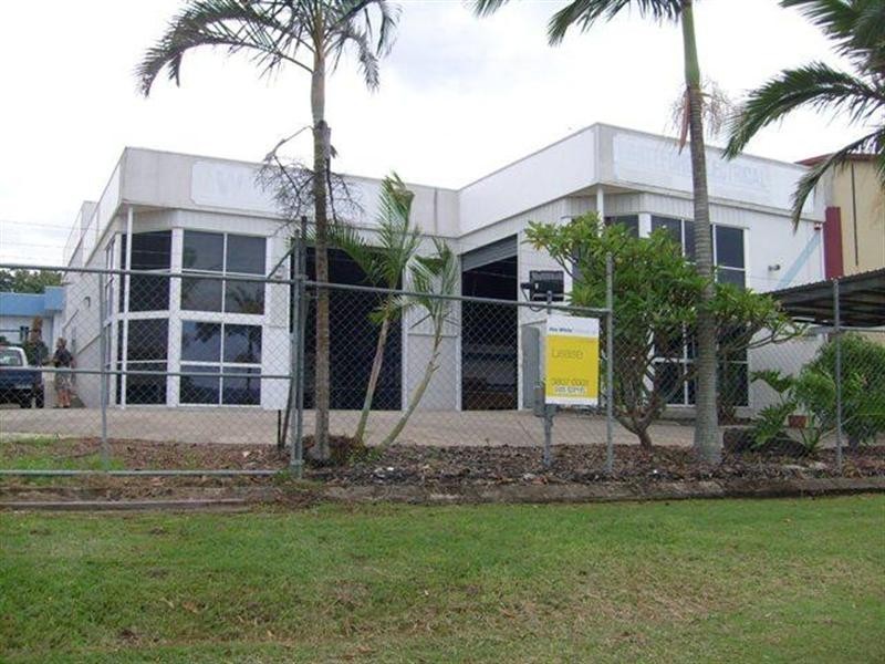 3 & 4 23 Christensen Road, Stapylton QLD 4207