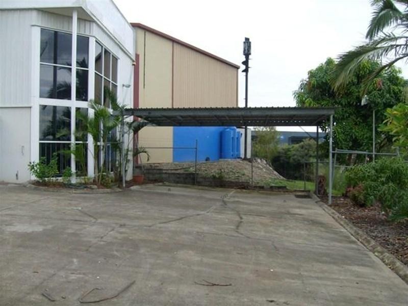 3 & 4 23 Christensen Road, Stapylton QLD 4207