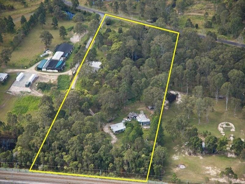 40 Gawthern Drive, Pimpama QLD 4209