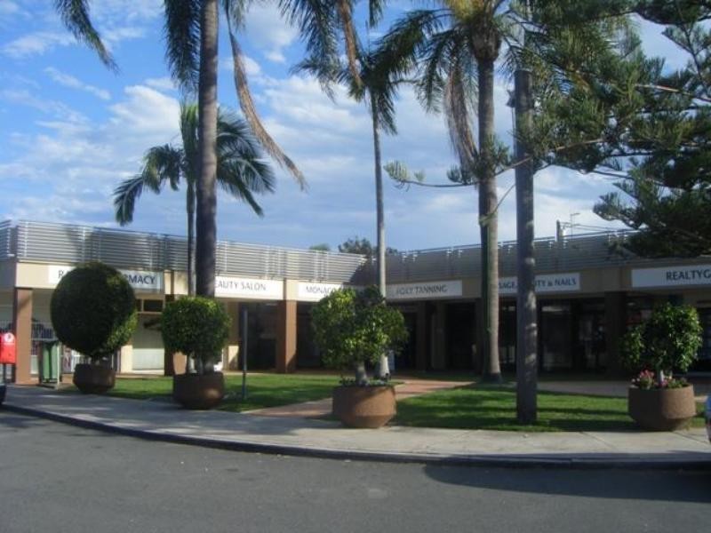 Broadbeach Waters QLD 4218