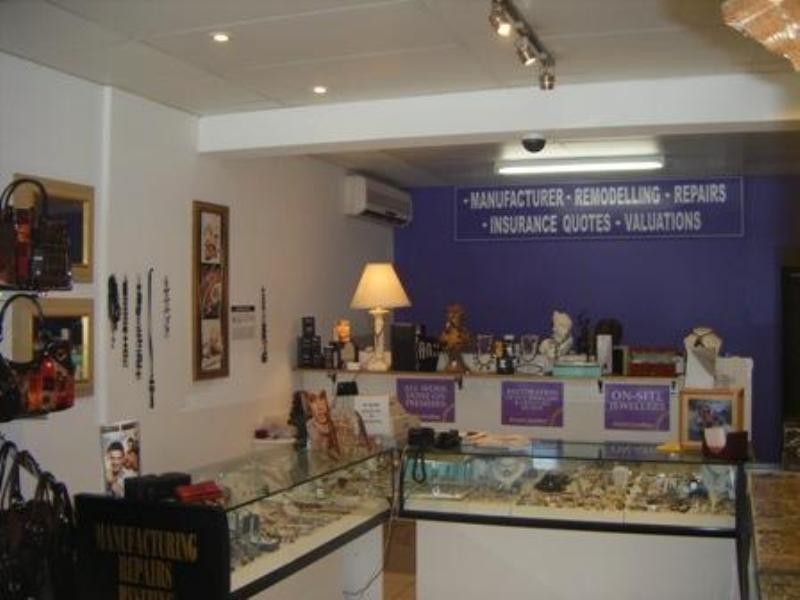 Chevron Island QLD 4217