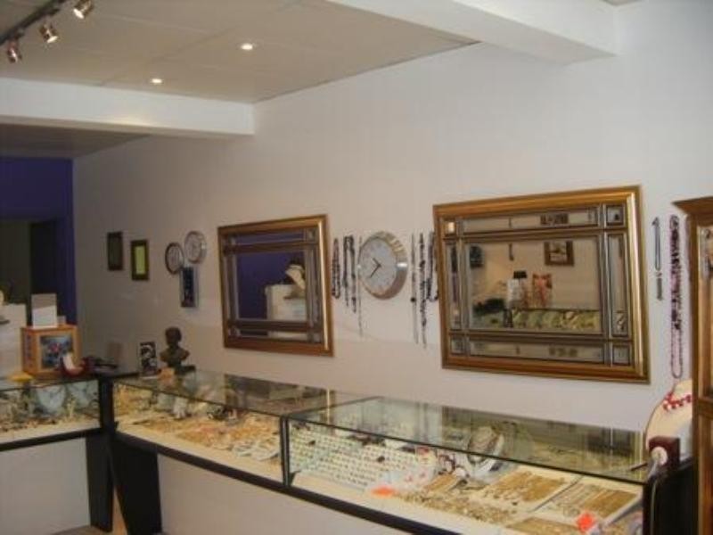 Chevron Island QLD 4217