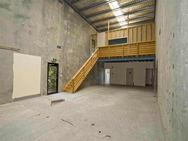 5 97 Harburg Drive, Beenleigh QLD 4207