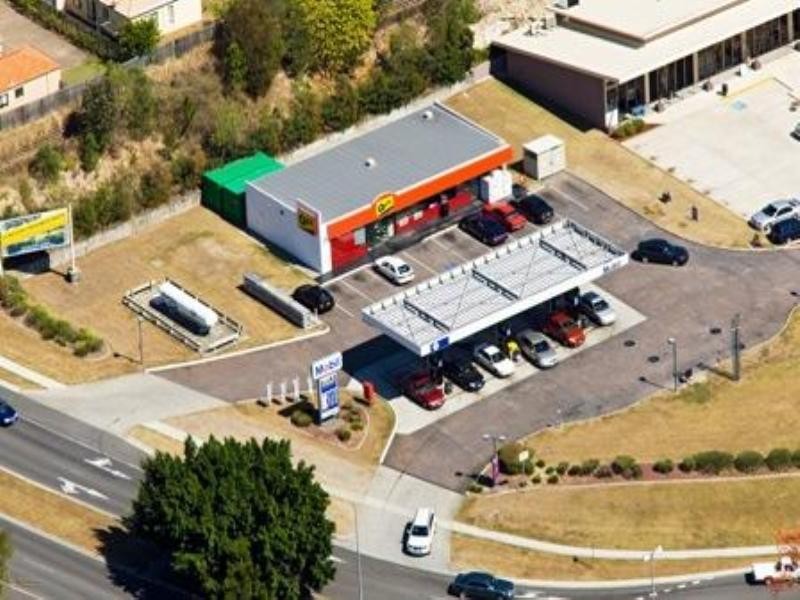 Pacific Pines QLD 4211